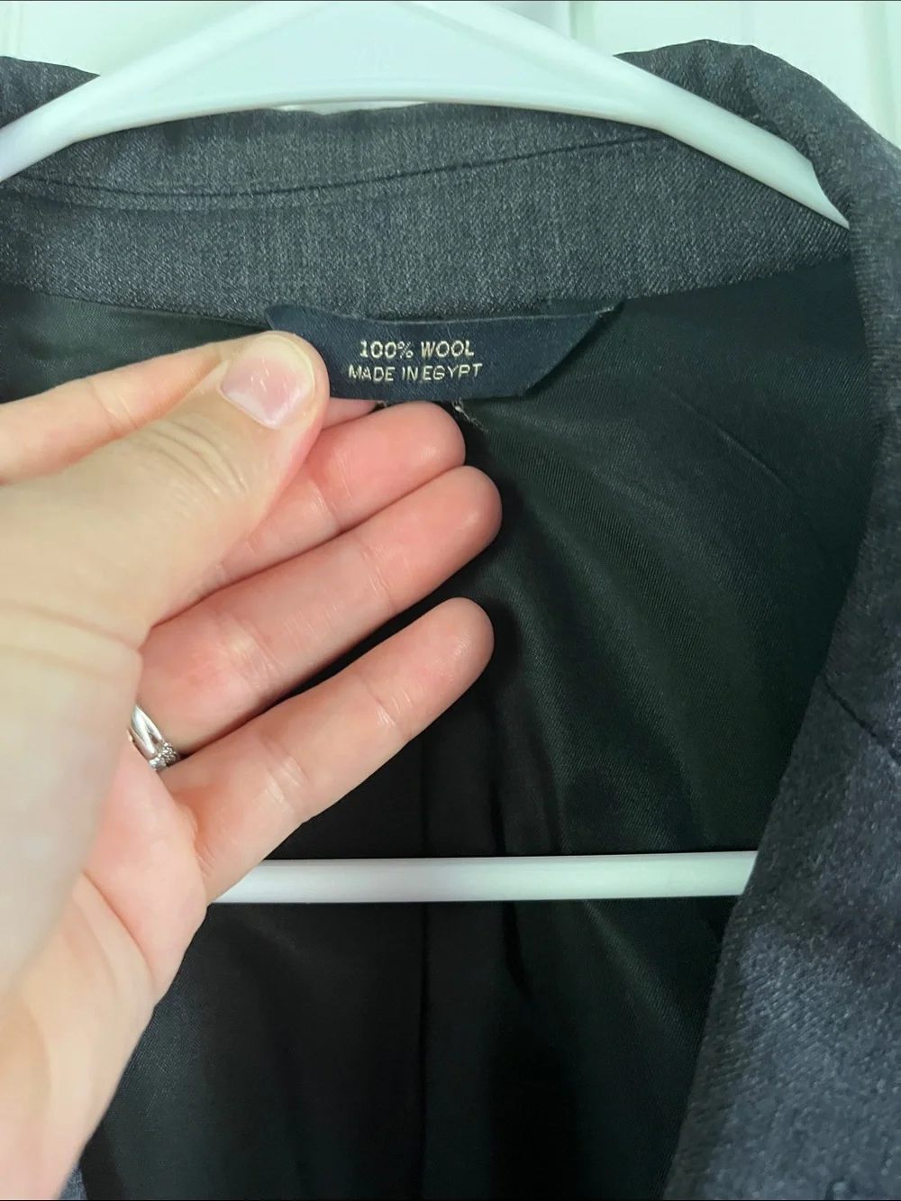 Banana Republic classic dark